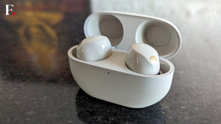 Sony WF-1000XM5 Earbuds Long-term Review: Quite similar to its predecessor but noticeably smaller