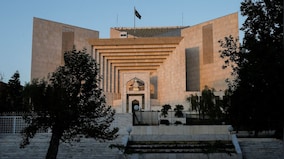 Pakistan court stops execution of five ex-navy officers sentenced to death