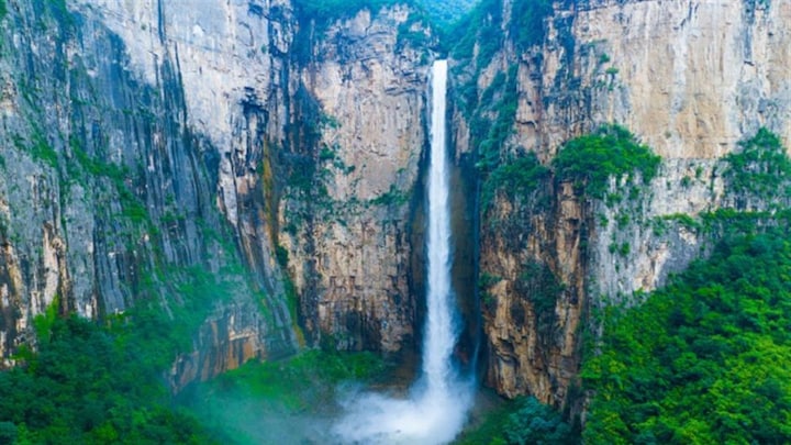 Embarrassing secret exposed at China's highest waterfall, in a UNESCO landmark. What is it?